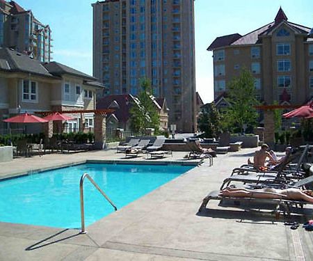 Waterscapes Resort By Dkra Kelowna Exterior foto